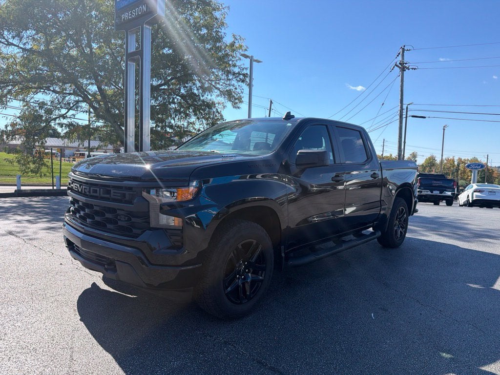 2024 Chevrolet Silverado 1500 Custom