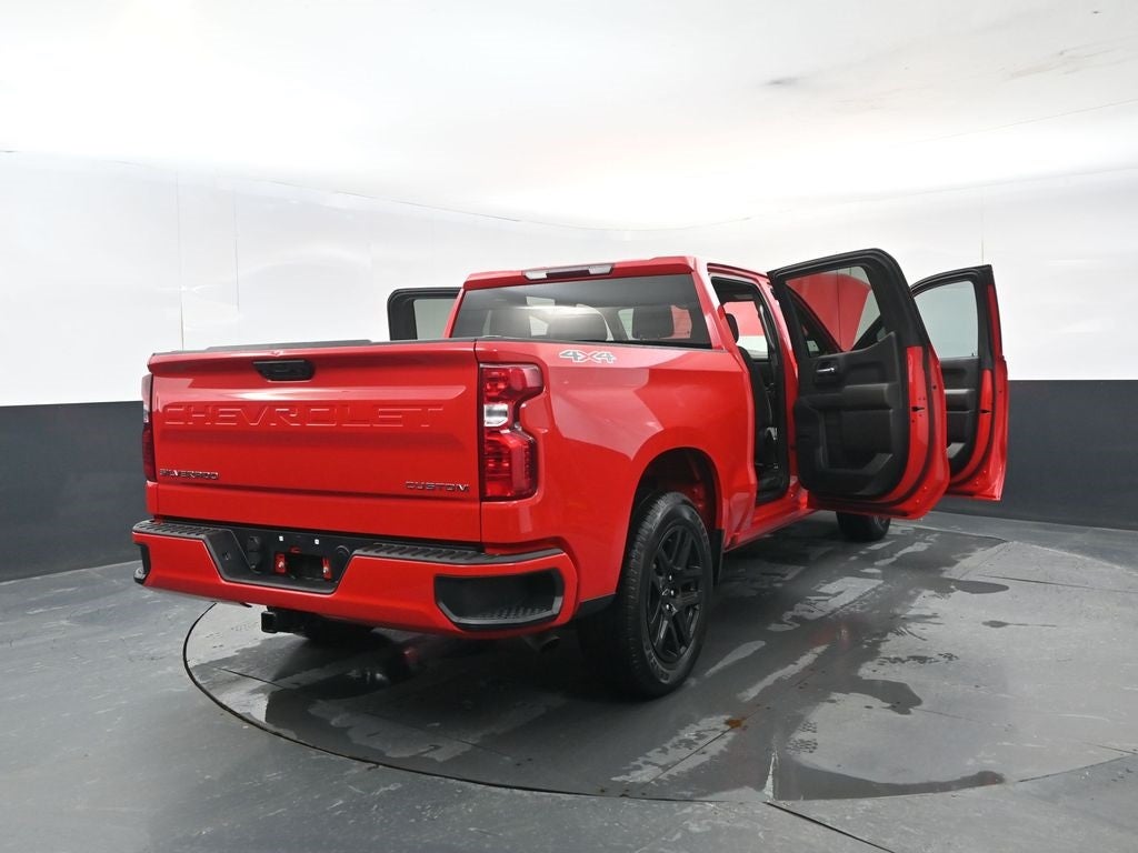 2022 Chevrolet Silverado 1500 Custom