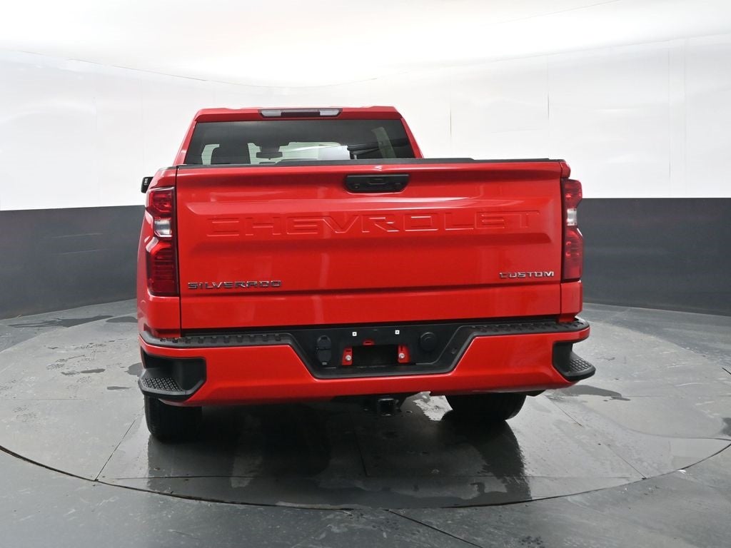 2022 Chevrolet Silverado 1500 Custom