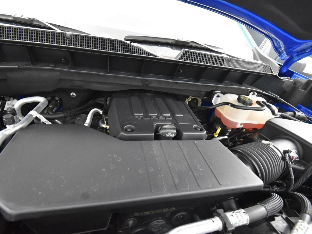 2025 Chevrolet Silverado 1500 LT 4WD