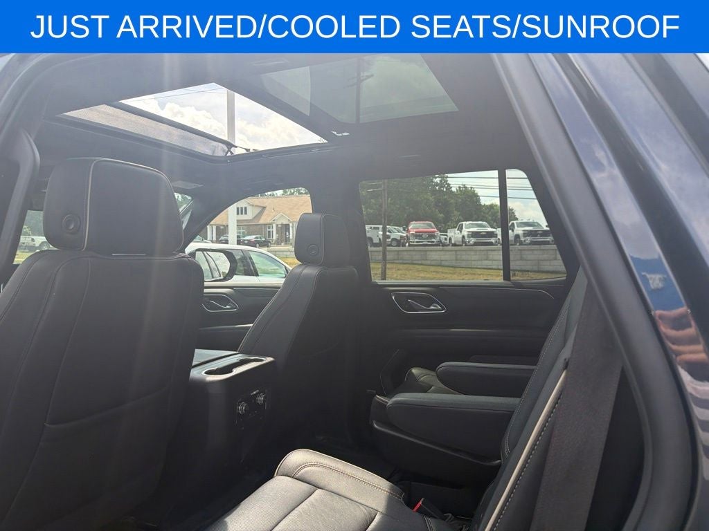 2023 GMC Yukon SLT