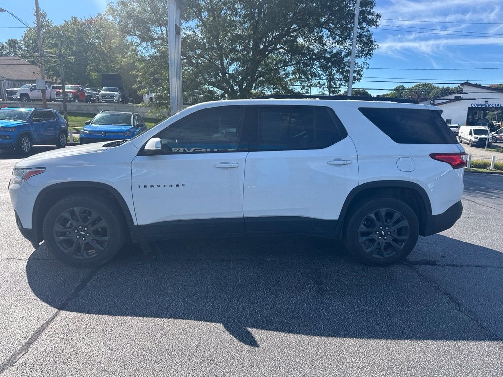 2021 Chevrolet Traverse RS