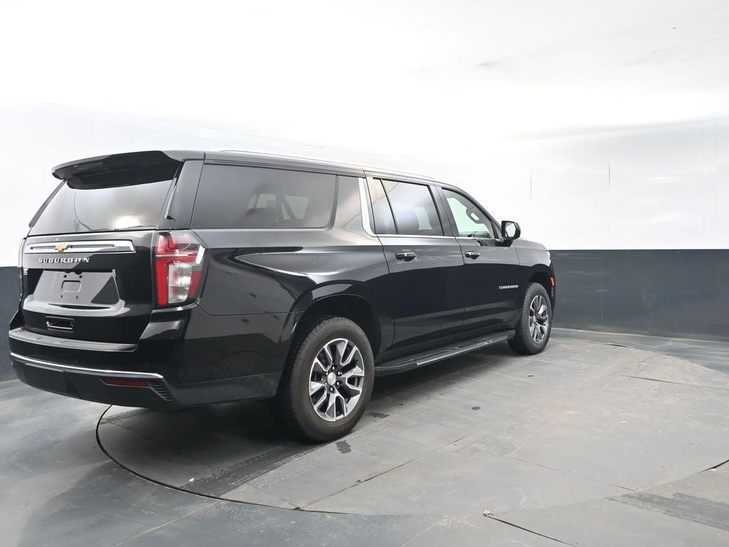 2024 Chevrolet Suburban LS