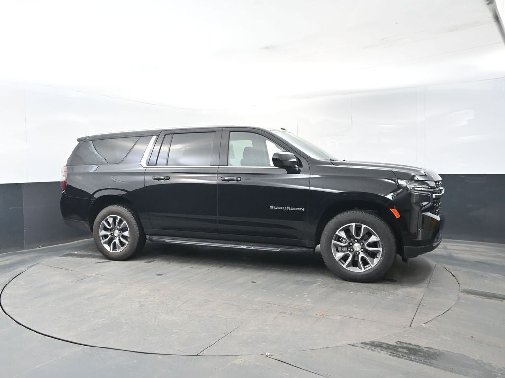 2024 Chevrolet Suburban LS