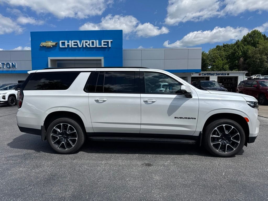 2024 Chevrolet Suburban RST