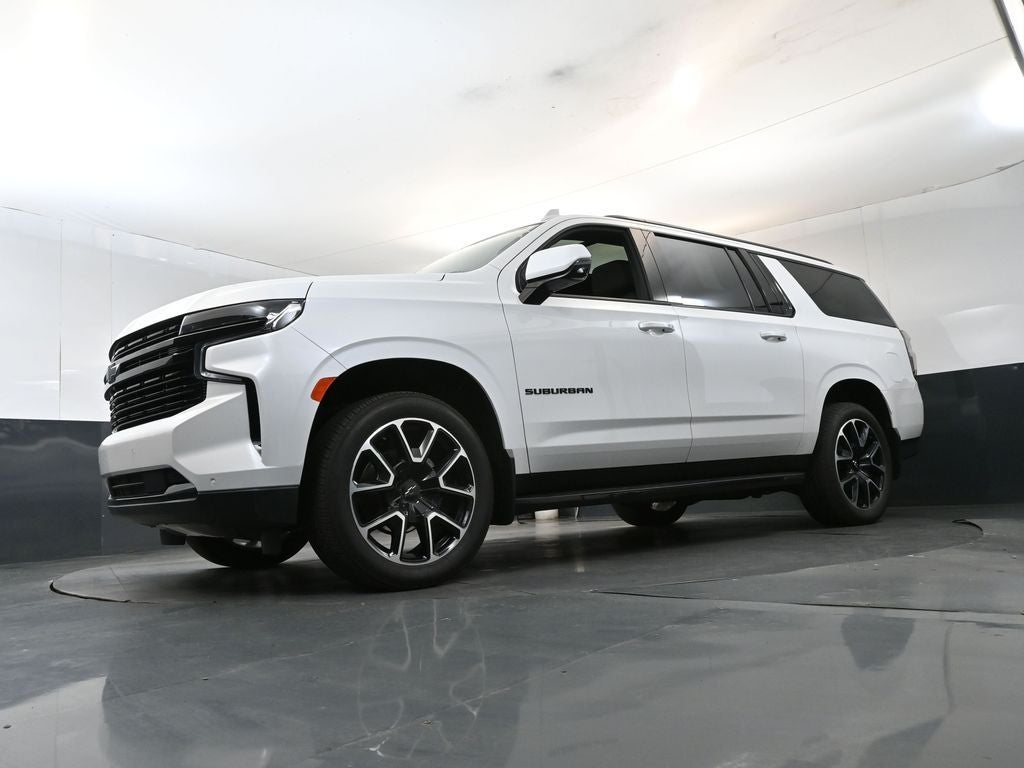 2024 Chevrolet Suburban RST