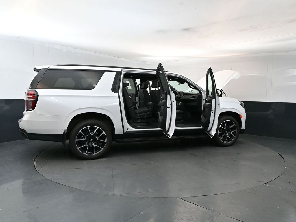2024 Chevrolet Suburban RST