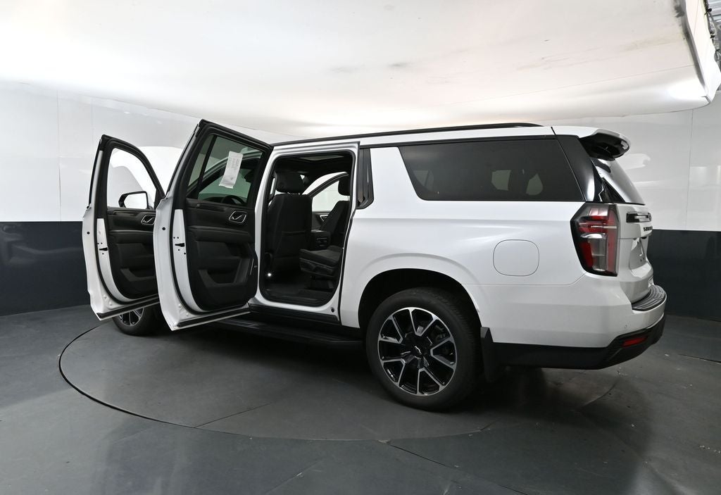 2024 Chevrolet Suburban RST