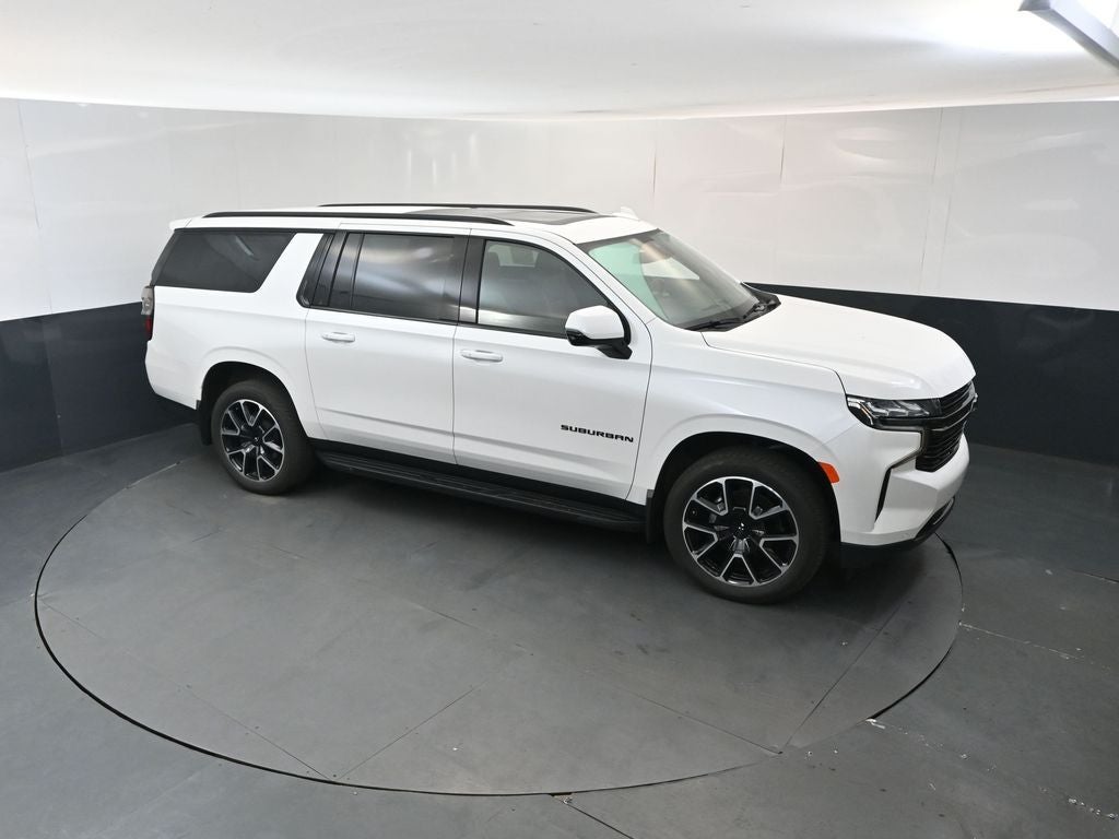 2024 Chevrolet Suburban RST