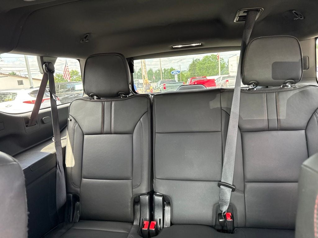 2024 Chevrolet Suburban RST