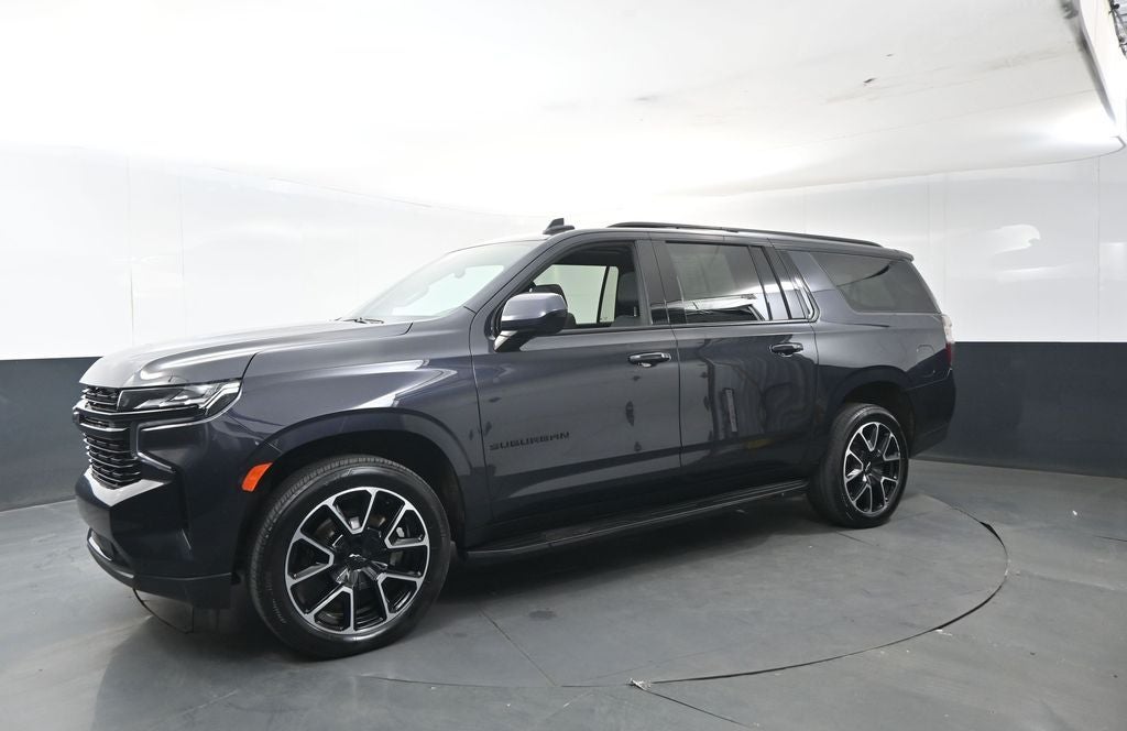 2023 Chevrolet Suburban RST