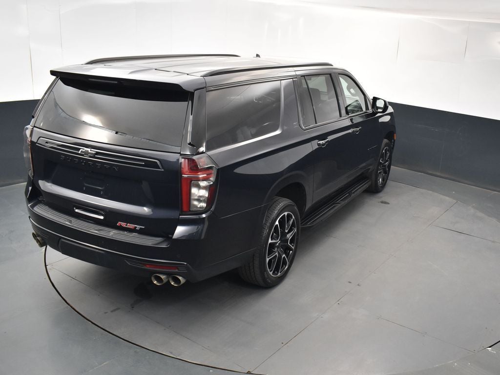 2023 Chevrolet Suburban RST