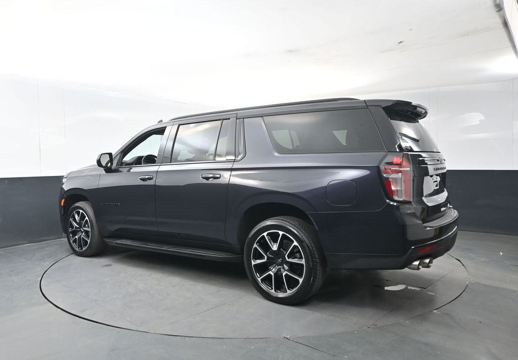 2023 Chevrolet Suburban RST