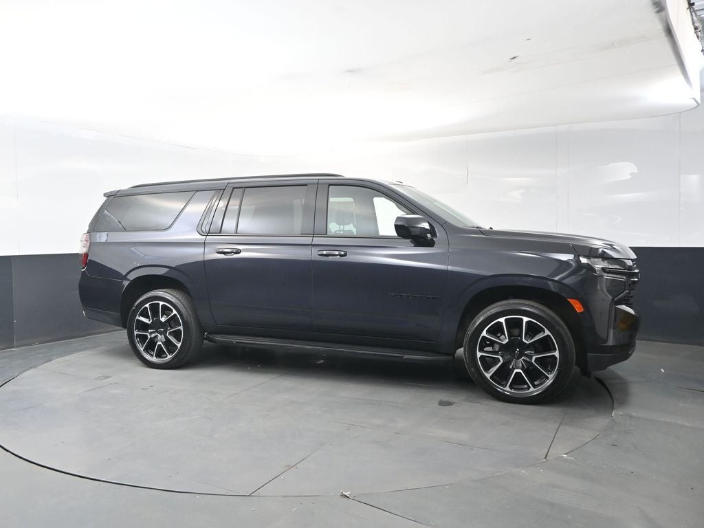 2023 Chevrolet Suburban RST