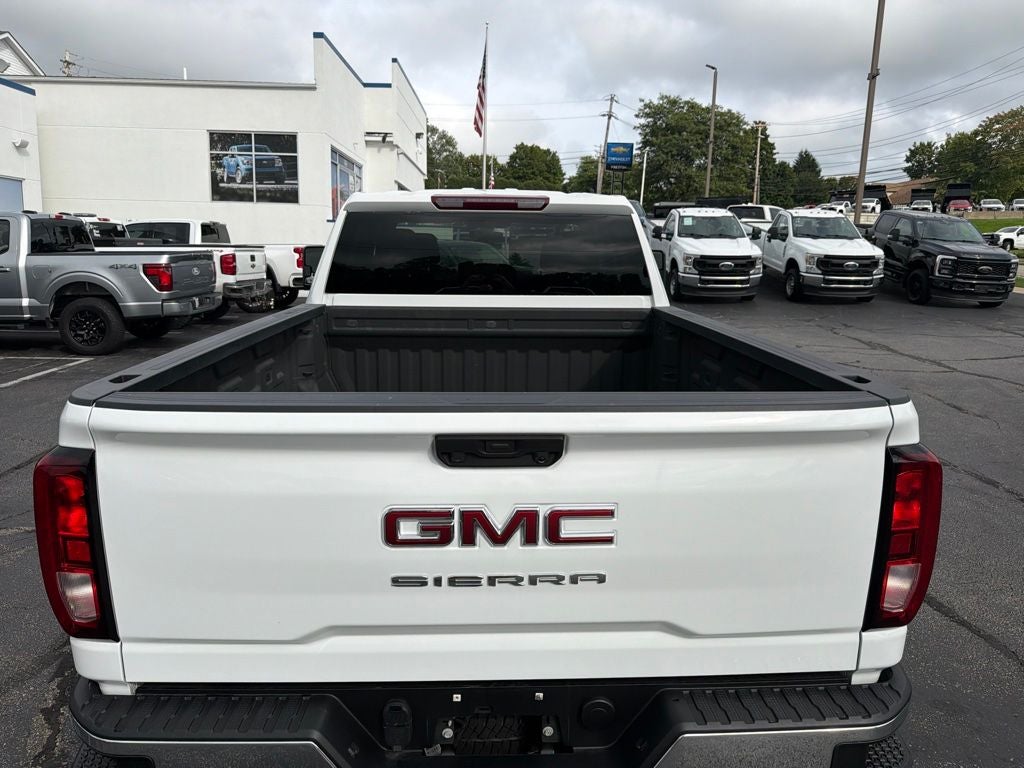 2022 GMC Sierra 2500HD Pro
