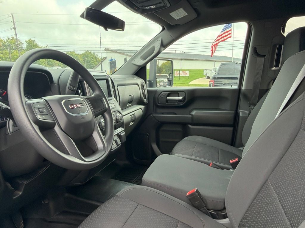 2022 GMC Sierra 2500HD Pro