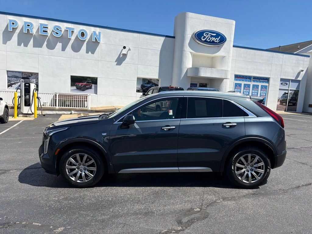 2019 Cadillac XT4 Premium Luxury