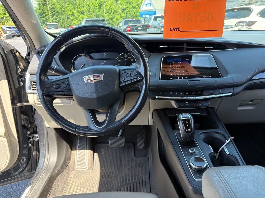 2019 Cadillac XT4 Premium Luxury