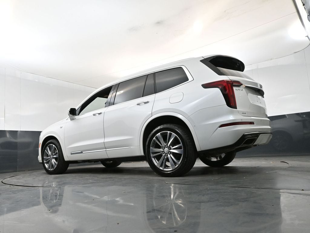 2022 Cadillac XT6 Premium Luxury