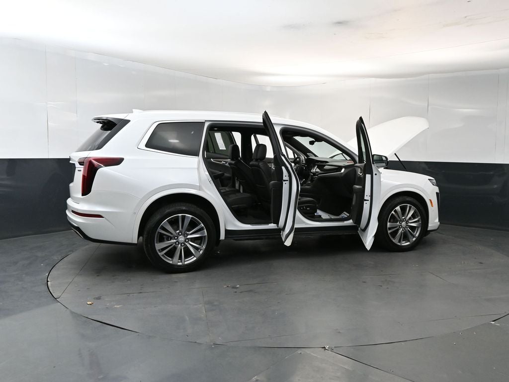 2022 Cadillac XT6 Premium Luxury