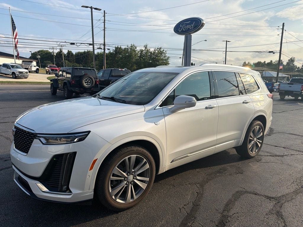 2022 Cadillac XT6 Premium Luxury
