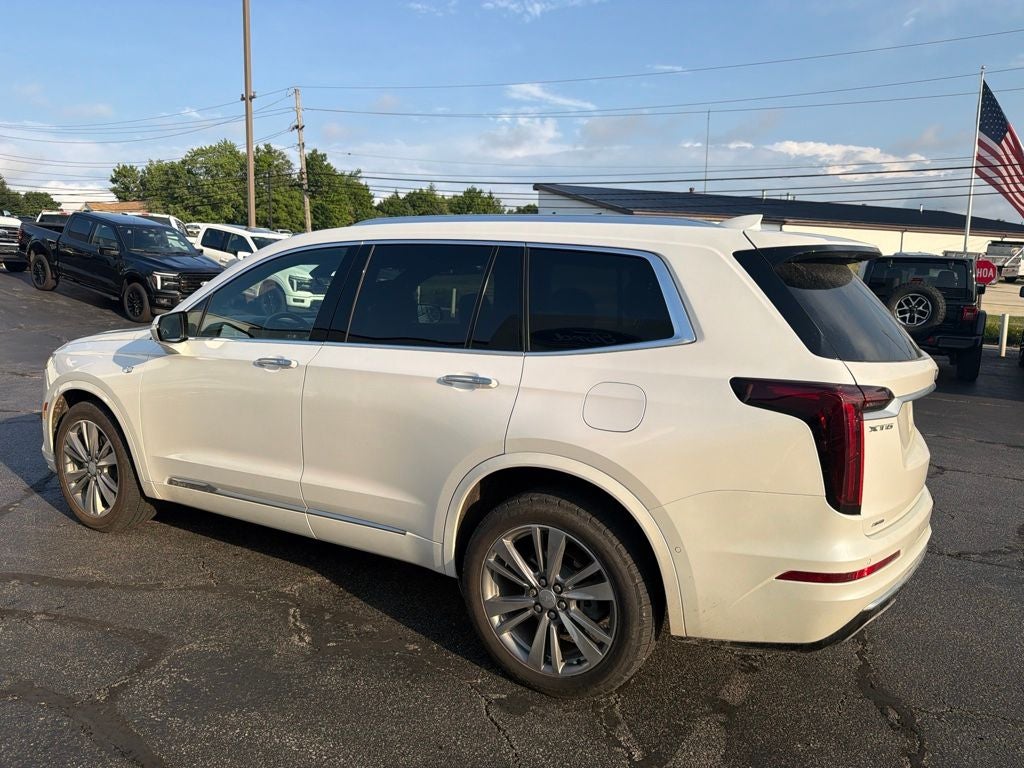 2022 Cadillac XT6 Premium Luxury