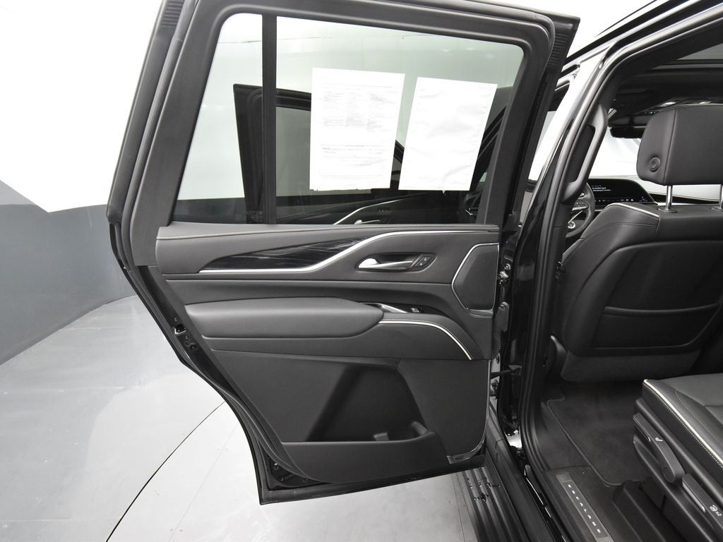 2022 Cadillac Escalade Sport