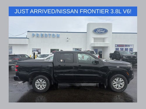 2023 Nissan Frontier SV