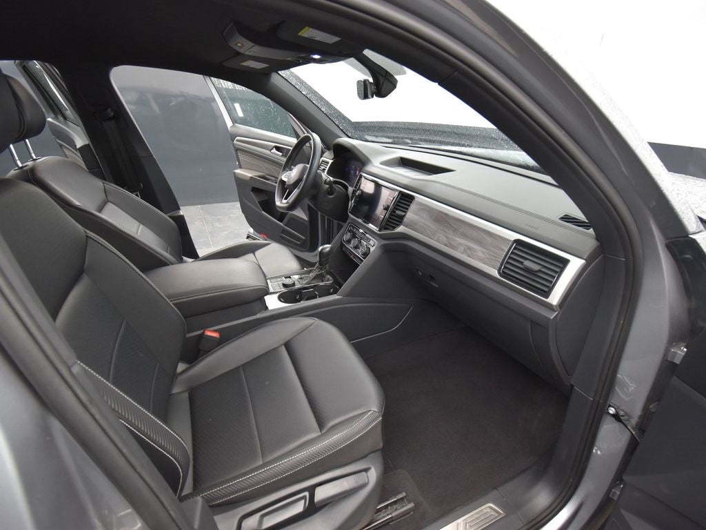 2022 Volkswagen Atlas Cross Sport 3.6L V6 SE w/Technology