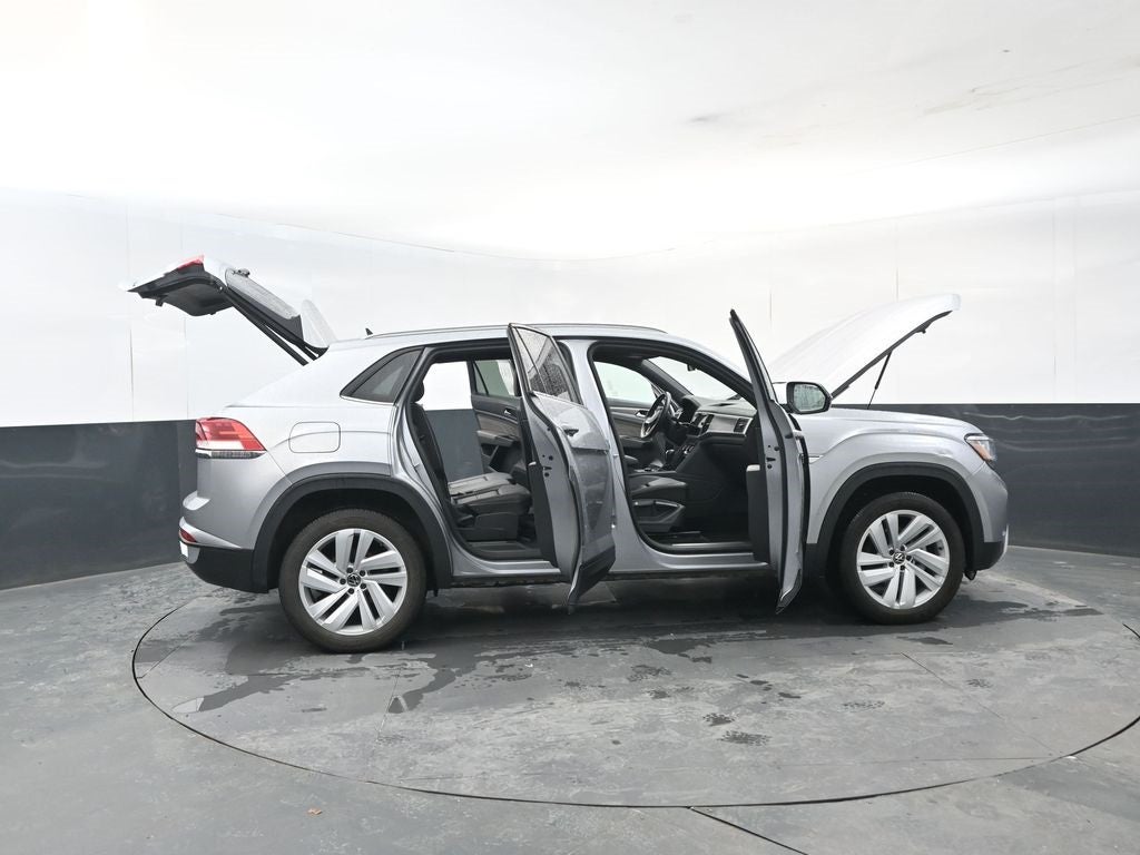 2022 Volkswagen Atlas Cross Sport 3.6L V6 SE w/Technology
