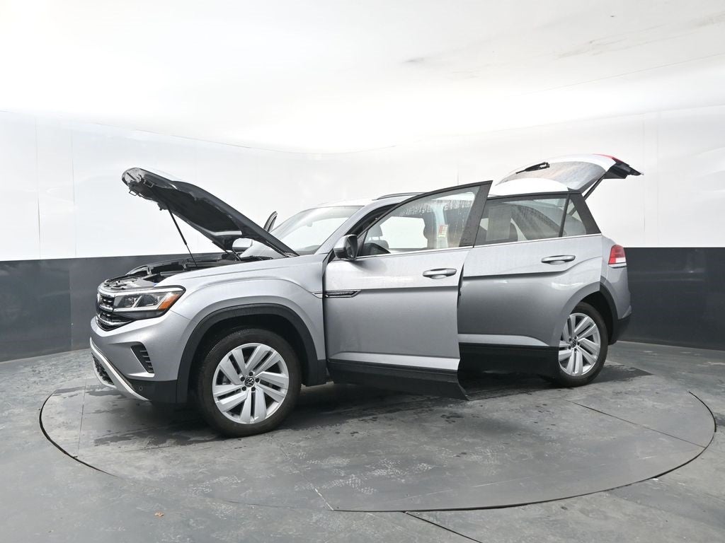 2022 Volkswagen Atlas Cross Sport 3.6L V6 SE w/Technology