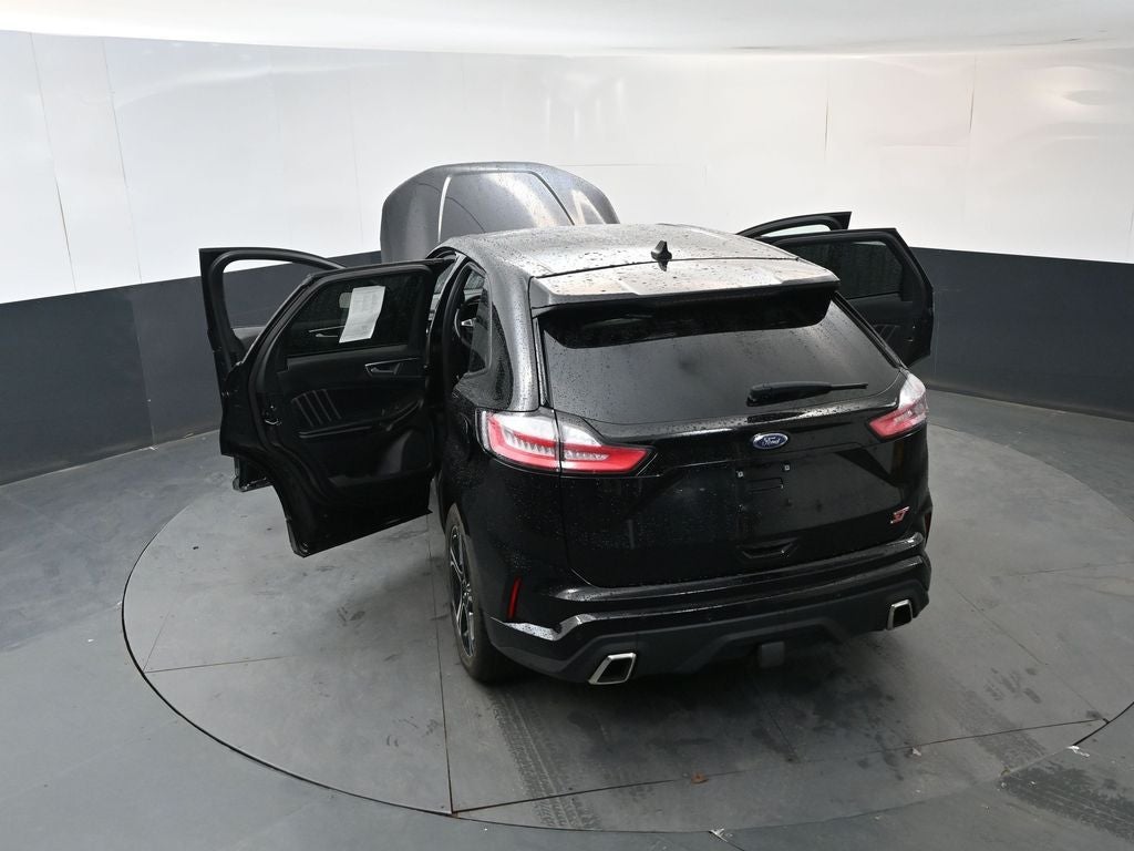 2023 Ford Edge ST