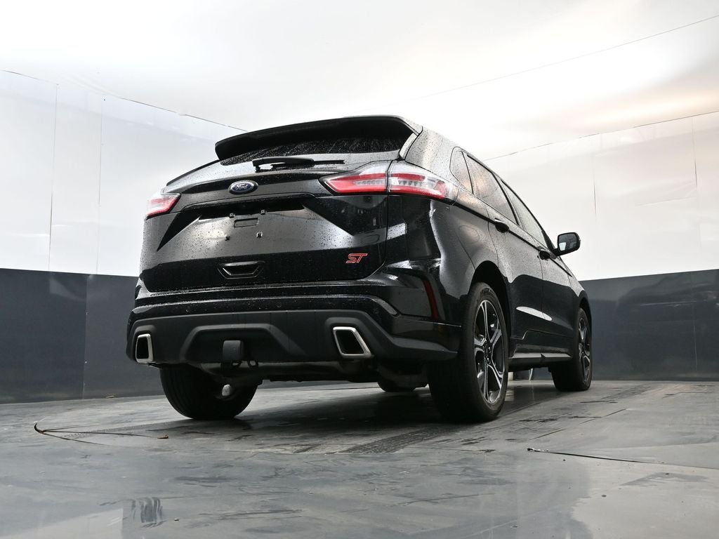 2023 Ford Edge ST