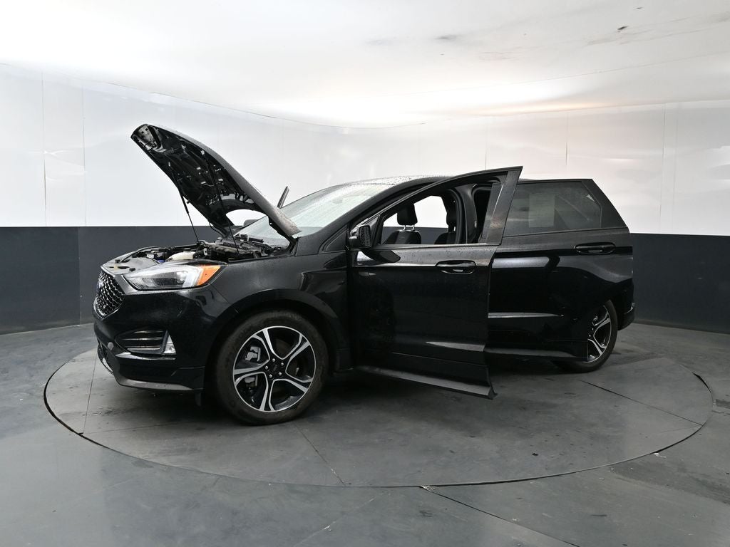 2023 Ford Edge ST