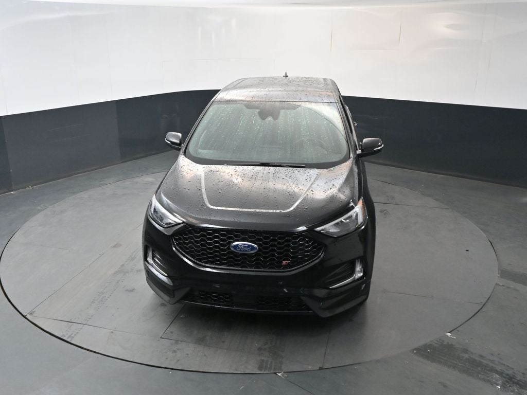 2023 Ford Edge ST