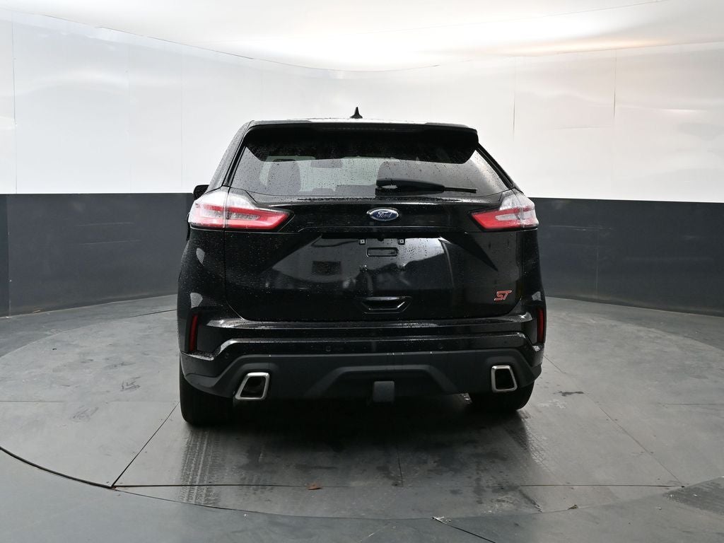 2023 Ford Edge ST
