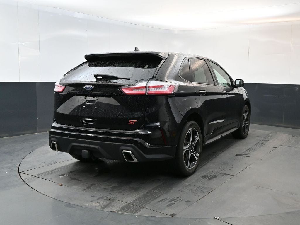 2023 Ford Edge ST