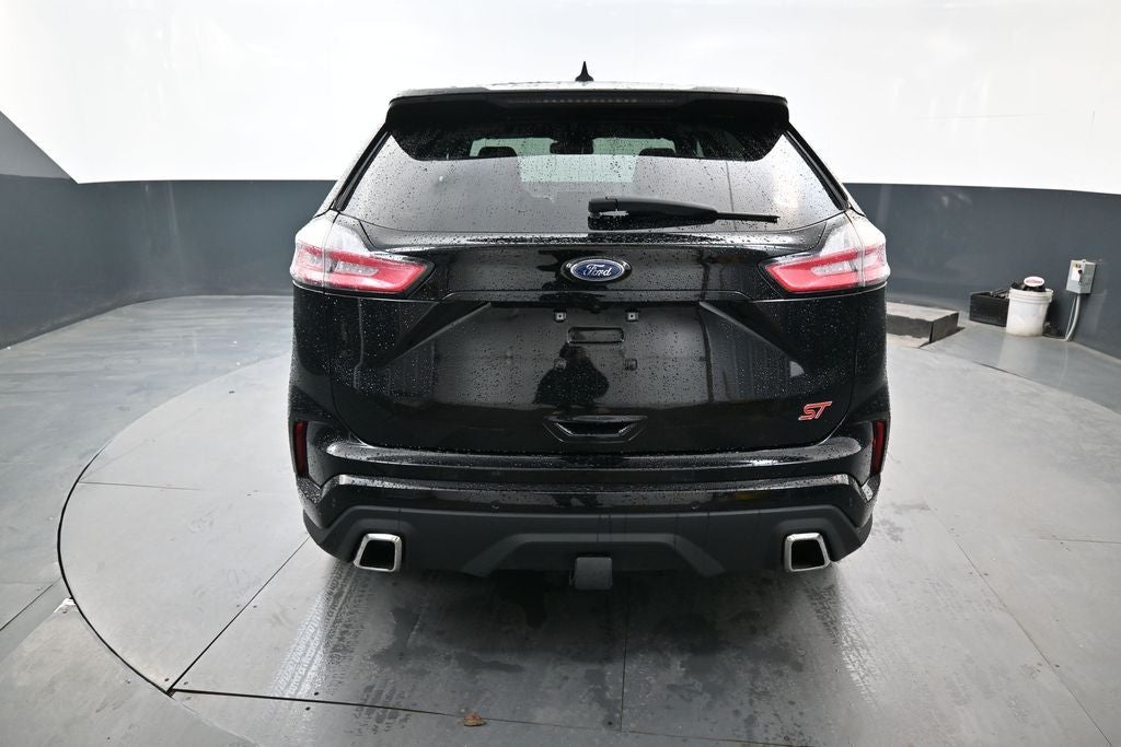 2023 Ford Edge ST