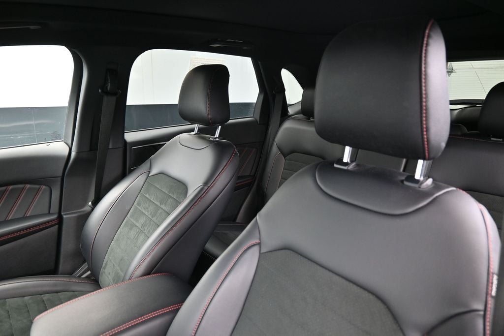 2023 Ford Edge ST Line