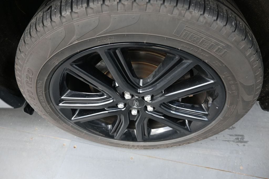 2023 Ford Edge ST Line