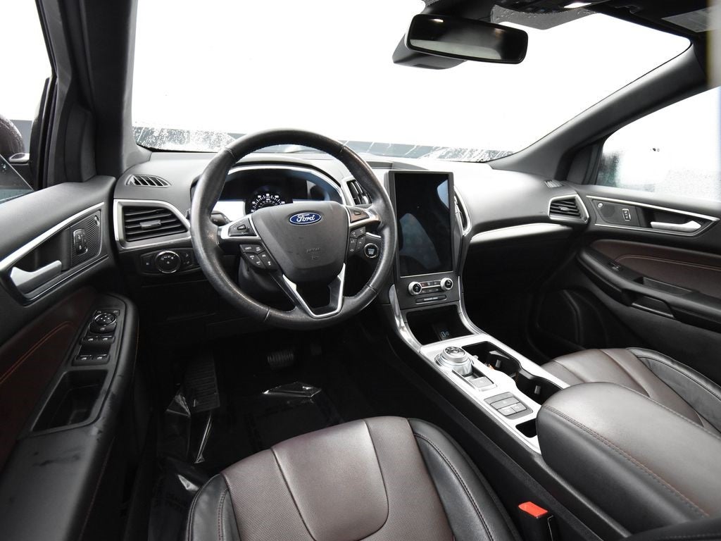 2021 Ford Edge Titanium