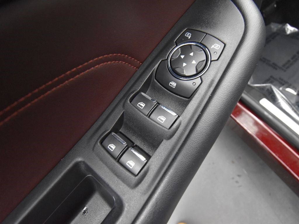 2021 Ford Edge Titanium