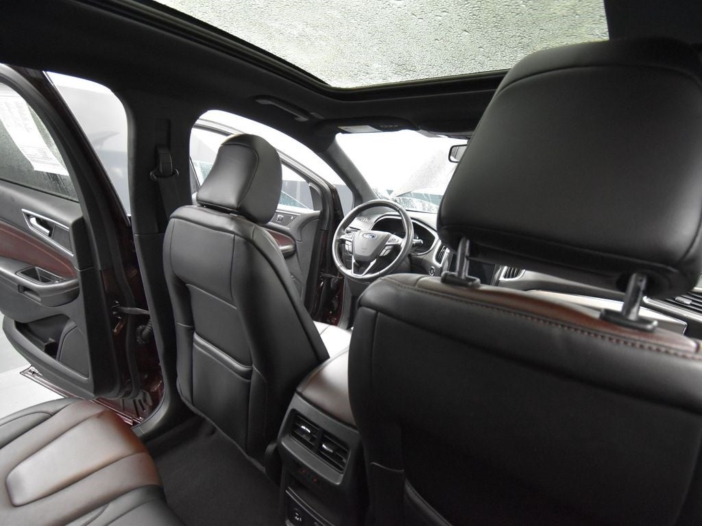 2021 Ford Edge Titanium