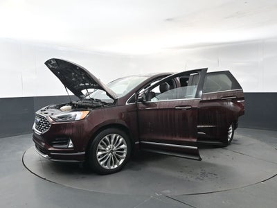 2021 Ford Edge Titanium