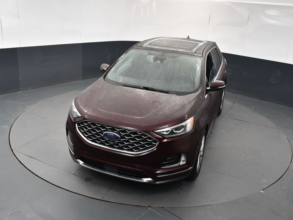 2021 Ford Edge Titanium