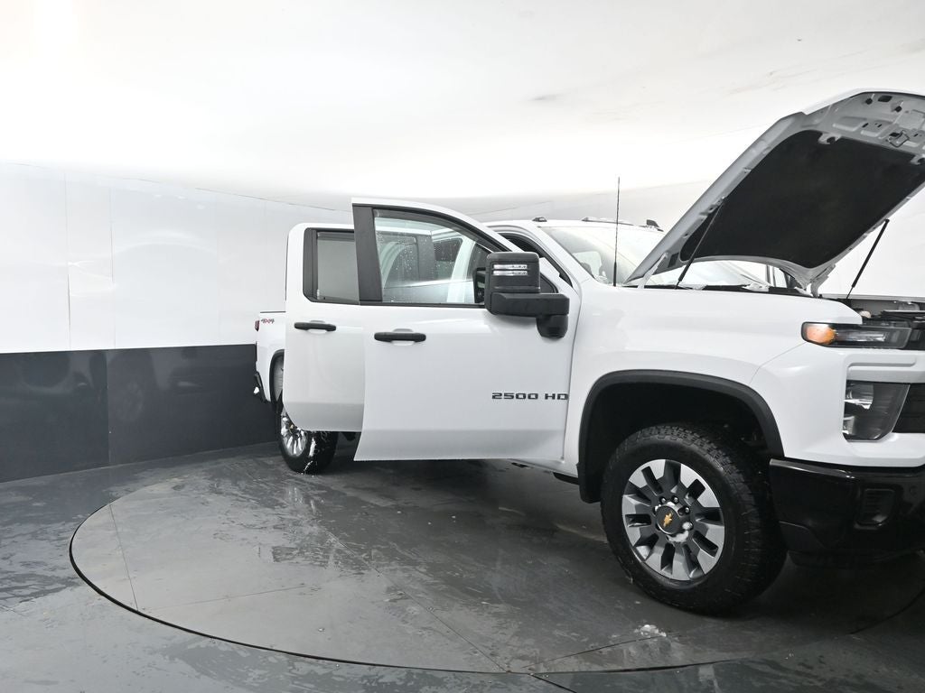 2025 Chevrolet Silverado 2500HD Custom 4WD
