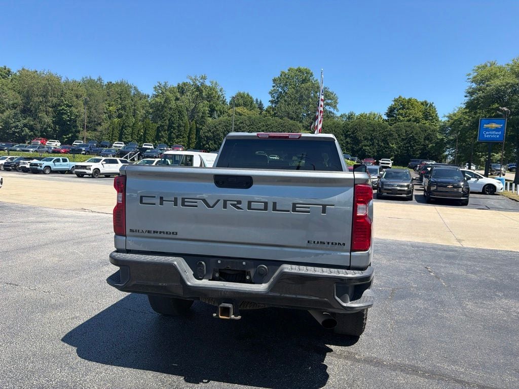 2026 Chevrolet Silverado 2500HD Custom