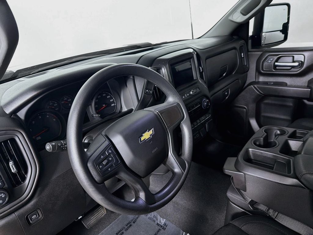2025 Chevrolet Silverado 2500HD Custom