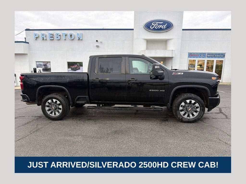 2024 Chevrolet Silverado 2500HD Custom