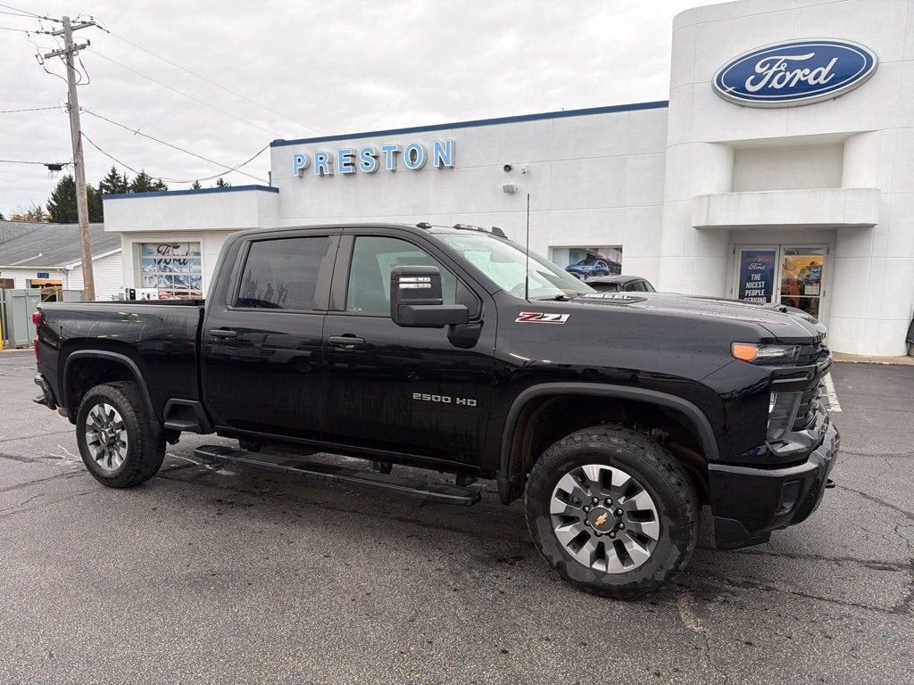 2024 Chevrolet Silverado 2500HD Custom